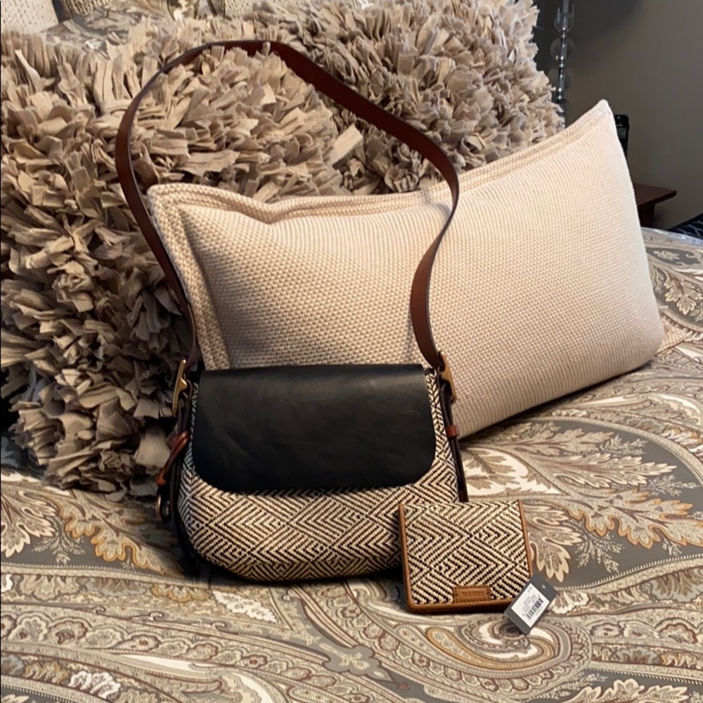 BN Fossil Crossbody Purse with matching wallet